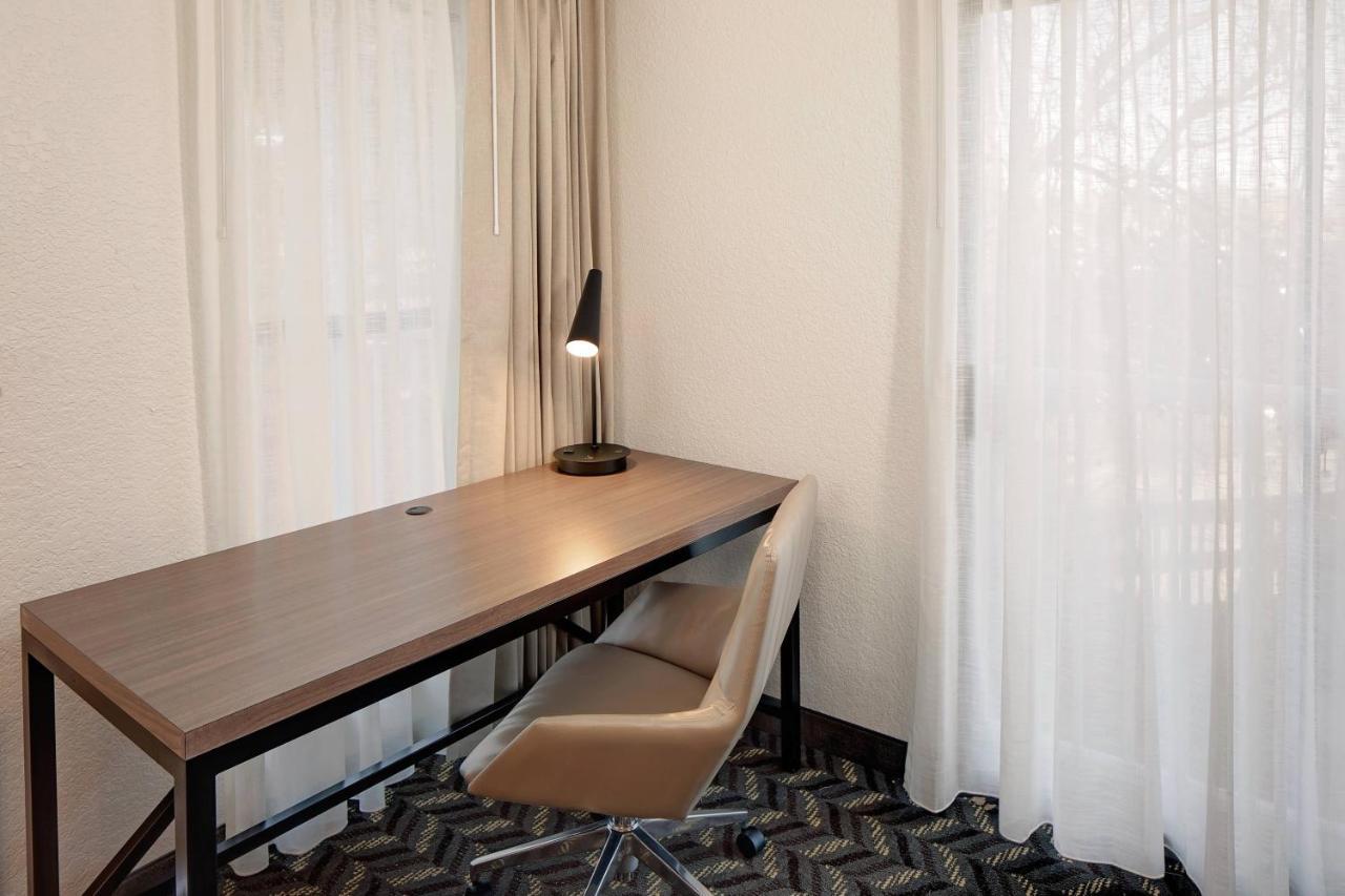 Residence Inn Sunnyvale Silicon Valley I Eksteriør billede